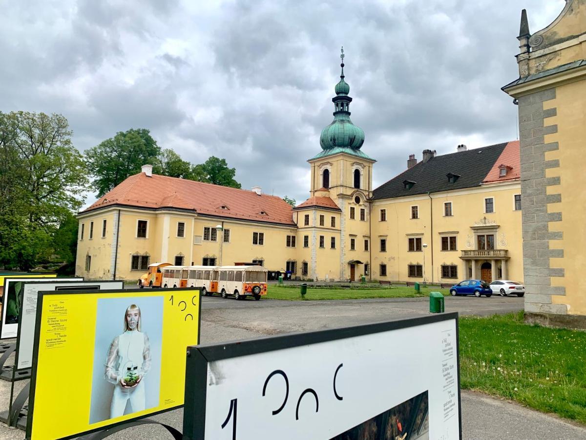 Jezerni Apartman S Terasou A Saunou V Lakepark Residence Doksy  Eksteriør bilde